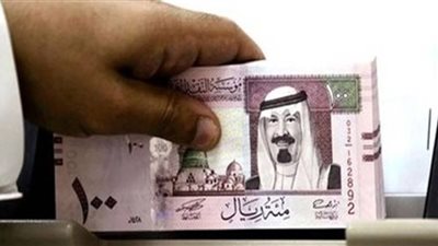 تباين أسعار العملات العربية.. والريال السعودي يسجل 208 قروش