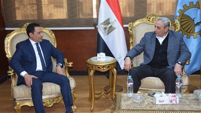 محافظ الغربية ورئيس شركة وطنية للبترول يبحثان سبل التعاون لتنفيذ مشروعات تنموية جديدة