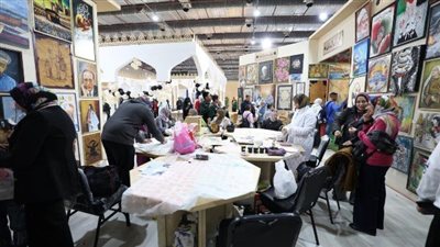 فعاليات جناح الأزهر بمعرض الكتاب في يومه السابع.. أنشطة تعليمية وندوات علمية