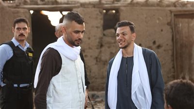 واحد غشاش.. حوده بندق في فيديو كليب صعيدي لأول مرة