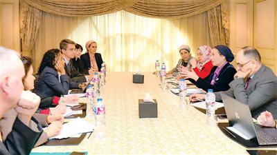 3 جهات تبحث تنفيذ مشروعات 