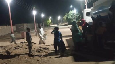  محافظ أسوان.. توفير سيارات مياه لتلبية إحتياجات أهالى أبو سمبل