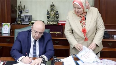 محافظ بني سويف يعتمد نتيجة امتحانات الفصل الأول للشهادة الإعدادية بنسبة 75.8%