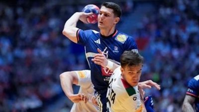 فرنسا تتوج ببرونزية بطولة العالم لكرة اليد 2025