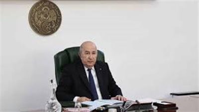 الرئيس الجزائري يُنهي مهام وزيرين في الحكومة
