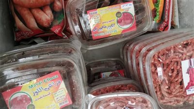 ضبط طن و433 كيلو مصنعات لحوم بالدقهلية