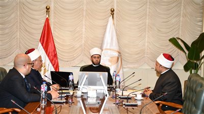 الأزهري يتابع مع مدير أوقاف أسيوط الانضباط الإداري والدعوي