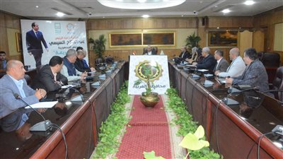 محافظ الغربية يطالب رؤساء المدن بالتواجد الميداني لحل مشاكل المواطنين 