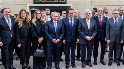 المركزي يدعم تطوير محضن النساء والتوليد المجاني وطوارئ الأطفال 