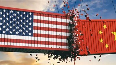 خبير اقتصادي يحذر من حرب عالمية تجارية.. الشظايا قد تطال مصر 