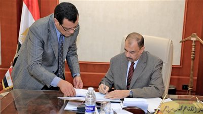 محافظ سوهاج يعتمد نتيجة الشهادة الإعدادية للفصل الدراسي الأول 