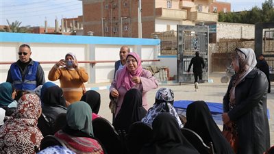 قافلة جامعة الفيوم تقدم خدماتها لـ 904 من أهالي قرية بريشة 