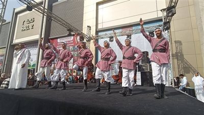 الفنون الشعبية لبني سويف والعريش تختتم البرنامج الفني لقصور الثقافة بمعرض الكتاب
