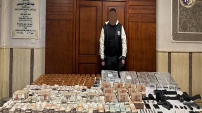 سقوط بلطجي يفرض سيطرته على المواطنين في القاهرة