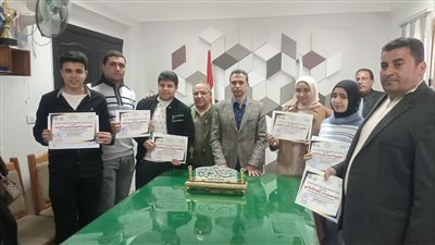 وكيل تعليم كفر الشيخ يُكرم الفائزين في مسابقة أوائل الطلبة  للشهادة الثانوية العامة