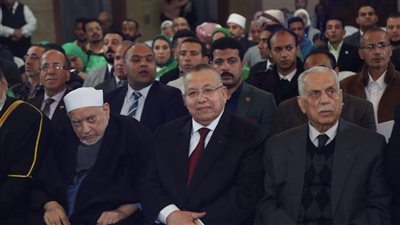 نقابة الأشراف تدعو طوائف الشعب المصري للتضامن والاصطفاف خلف القيادة السياسية
