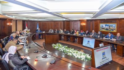 محافظ الأسكندرية: تأمين جميع احتياجات المواطن طوال شهر رمضان المبارك 