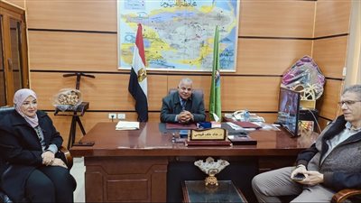 مدير تعليم الفيوم يعقد اجتماعا مع مديري عموم المديرية لمتابعة انضباط المدارس