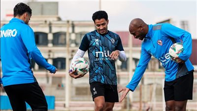 عمر جابر باكيًا: اعتزال شيكابالا صعب جدًا عليّ.. وهفتقده في الزمالك