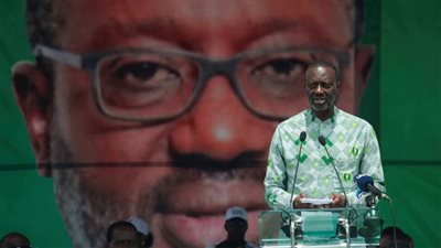 المصرفي السابق ثيام يتخلى عن الجنسية الفرنسية للترشح في انتخابات ساحل العاج