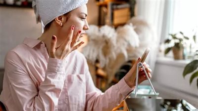 كيفية استخدام الريتينول في روتين العناية بالبشرة