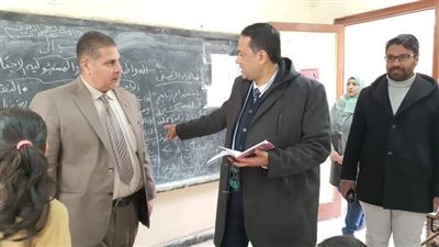 وكيل تعليم الغربية يشدد على تسليم الكتب دون تأخير 