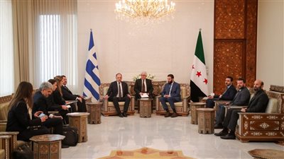 الرئيس السوري يستقبل وفدًا يونانيًا رفيع المستوى في دمشق 