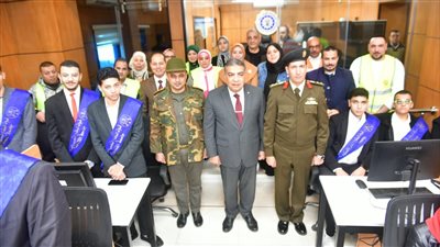  محافظ الدقهلية يستقبل وفد طلابي من جامعة المنصورة