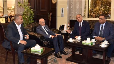 الأقصر تتوج بجائزة AFASU الذهبية كأول عاصمة عالمية للثقافة والتاريخ والتراث