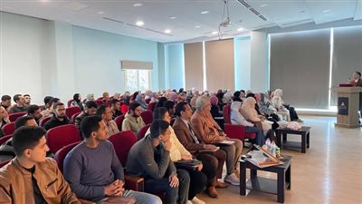 نقابة أطباء قنا تُكرّم الدكتور عمرو عمر لجهوده في نشر الوعي الصحي