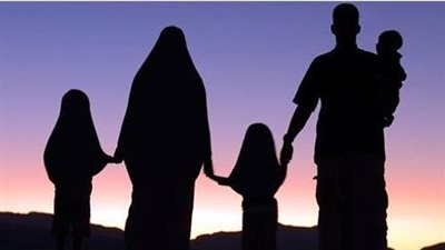  هل يجوز الظهور بدون حجاب أمام زوج الأخت؟