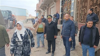 حملة لإزالة التعديات علي الأرضي الزراعية بالقليوبية