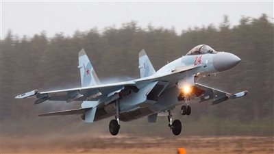 وزير الدفاع الأمريكي يوجه بتعليق خطط إعادة تنظيم القوات الجوية