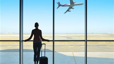 احذر.. أضرار وخيمة للسفر بالطائرة أثناء الإصابة بنزلة برد