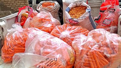 ضبط 90 كيلو سناكس ومقرمشات غير صالحة للاستهلاك بالفيوم