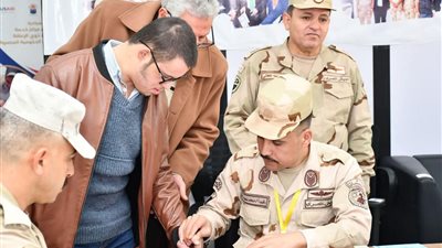 جامعة قناة السويس تستقبل اللجنة الطبية لمنطقة تجنيد وتعبئة الزقازيق