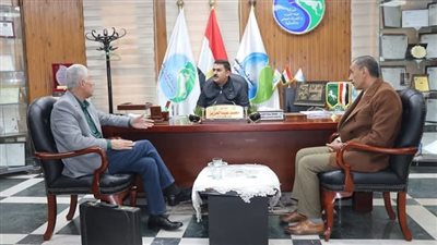  مياه الشرقية يستعرض معدلات تنفيذ المشروعات الجارية مع مستشار رئيس مجلس الوزراء