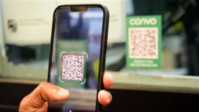 أنظمة النقل في مترو نيويورك تضيف مترجمين للغة الإشارة عند الطلب