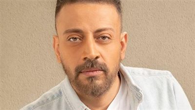  بعد 22 عاما.. تعاون جديد يجمع بين لؤي وخالد عز في 