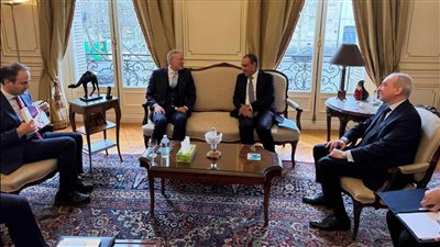 وزير الخارجية يجتمع مع نظيره اللبناني