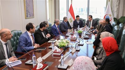 وزيرا الشباب والصحة يشهدان توقيع مذكرة لسرعة إنقاذ المعرضين لتوقف القلب
