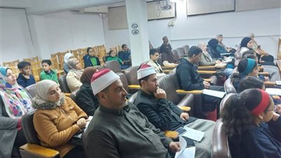  جامعة قناة السويس تناقش مخاطر الألعاب الإلكترونية