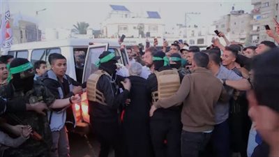 عاجل.. استعدادات في غزة لإطلاق سراح 3 محتجزين إسرائيليين ضمن صفقة التبادل