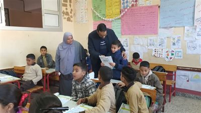 وكيل تعليم الغربيةيتابع انتظام الدراسة بإدارتي السنطة وشرق طنطا