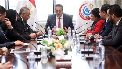 عبدالغفار يشهد توقيع بروتوكول تعاون بين الوزارة ومؤسسة البنك التجاري الدولي