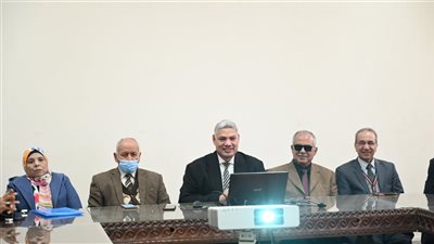 جامعة الفيوم توافق على 27 ماجستير و10  دكتوراة