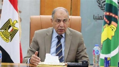 محافظ المنيا يتفقد سوق ميانة ضمن مشروعات “حياة كريمة” 