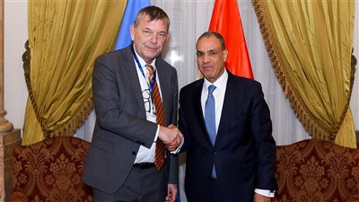 وزير الخارجية  يستقبل المفوض العام لوكالة الأمم المتحدة لإغاثة وتشغيل اللاجئين الفلسطينيين