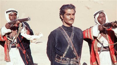  تكبُّر رشدي أباظة على 