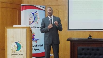 تواصل فعاليات الدورة التثقيفية 